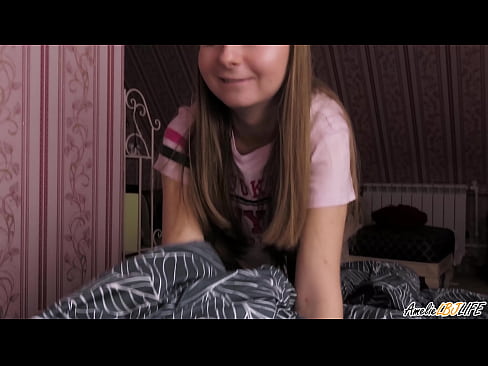 ❤️ Blondie Suĉas sian BFF-on Profunde kaj Akiras Cum En Ŝia Buŝo Seksofilmeto ĉe eo.3dhentaix.ru